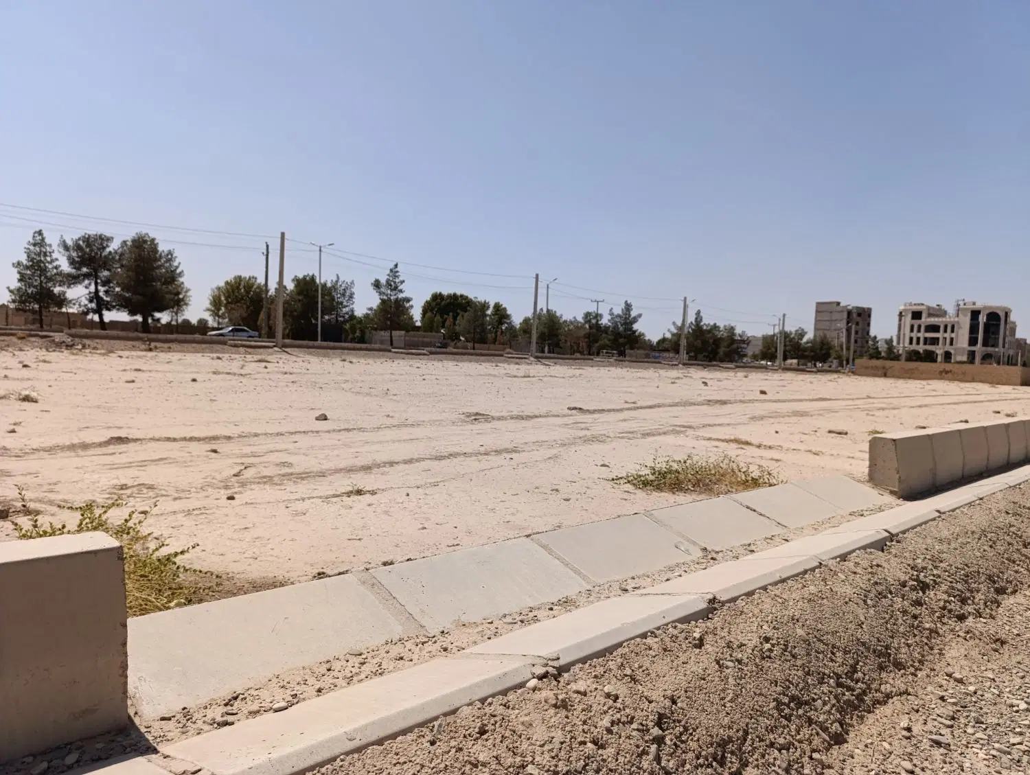 زمین مسکونی 180 متری ،سند تک برگ، سرمایه گذاری