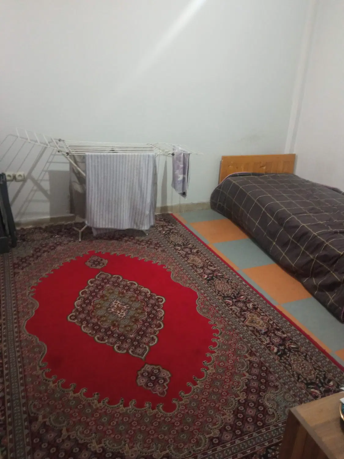 تک واحدی مرودشت