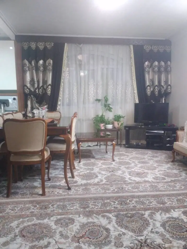 70متر2خواب پارکینگ دار فول بازسازی طبقه اول سنددار