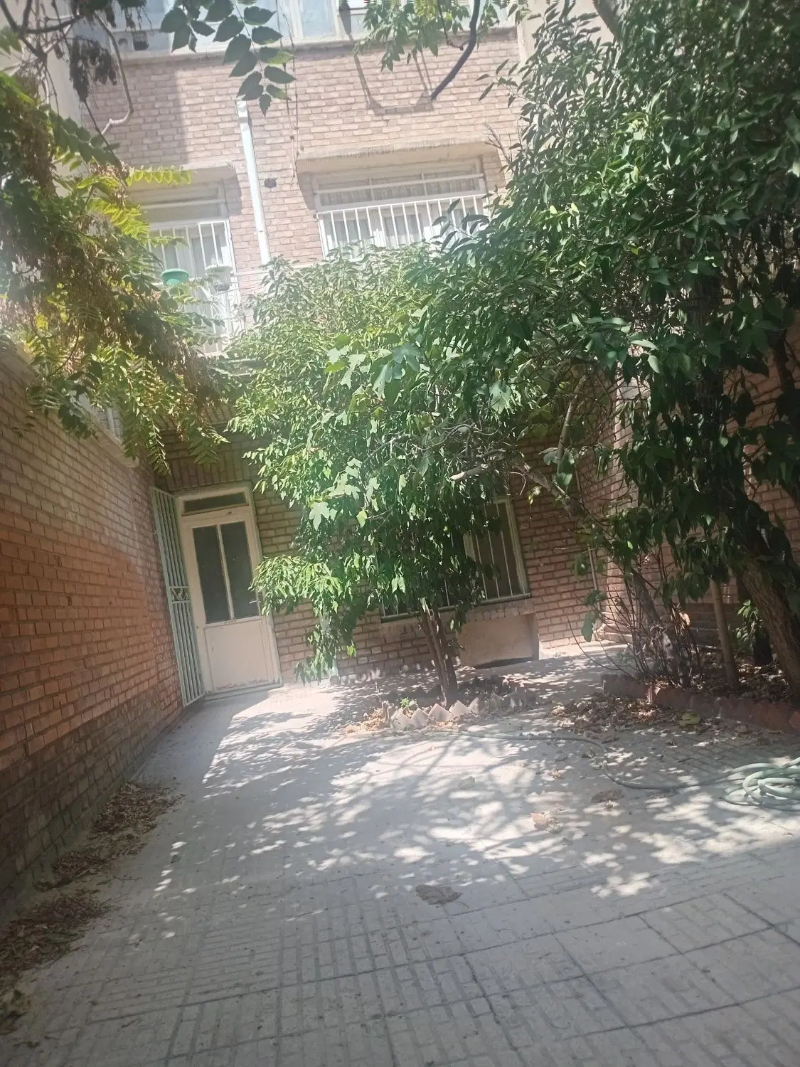 پیروزی خانه کلنگی