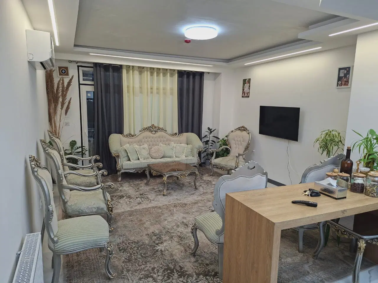 فروش ویلایی حیاط‌دار ۲۶۶ متری ۳ خوابه فرمانداری