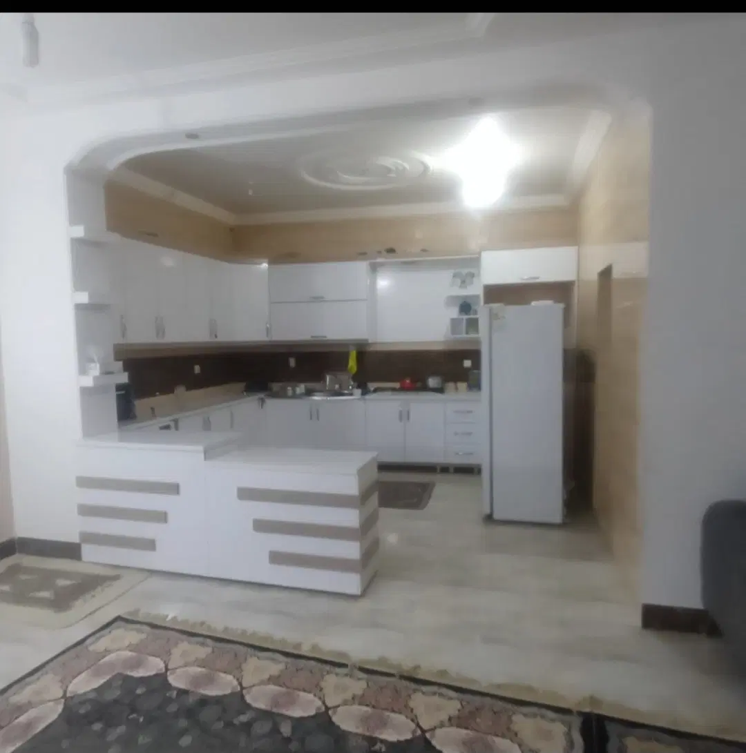 فروش منزل ویلایی ۳ خوابع. نزدیک بازار