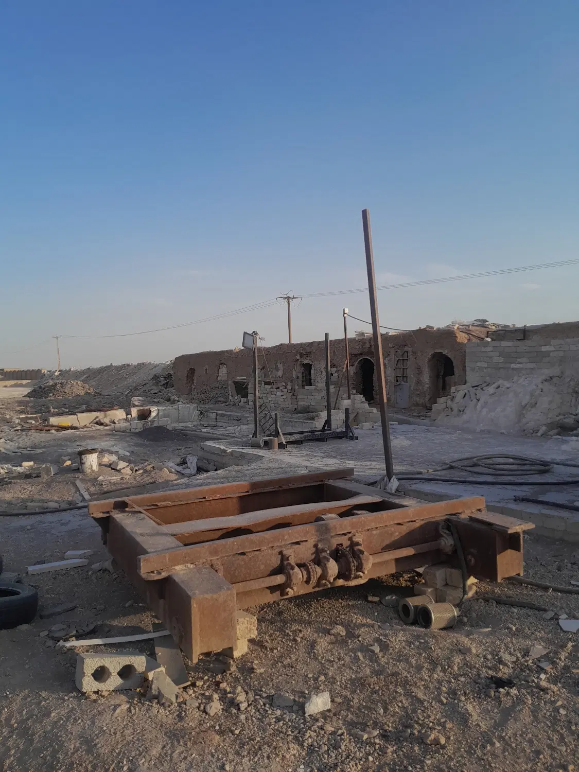 کارگاه اجاره ی انتهای خ۳۴