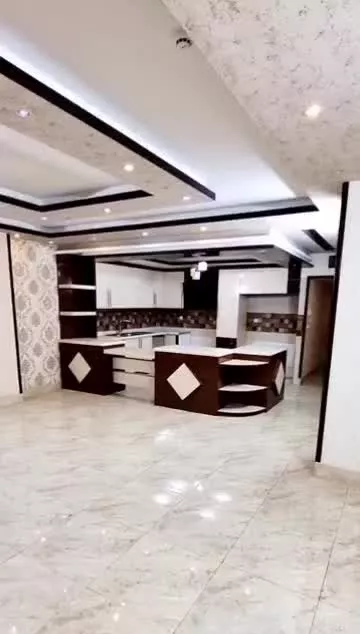 ۱۳۰ متر_۳خواب_مجتمع خلوت