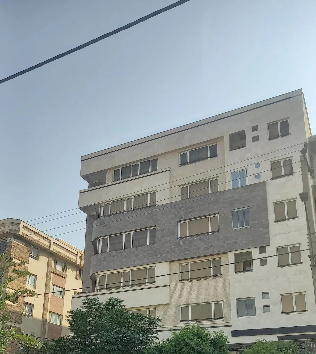 آپارتمان ۱۳۵ متر شهرک منظریه