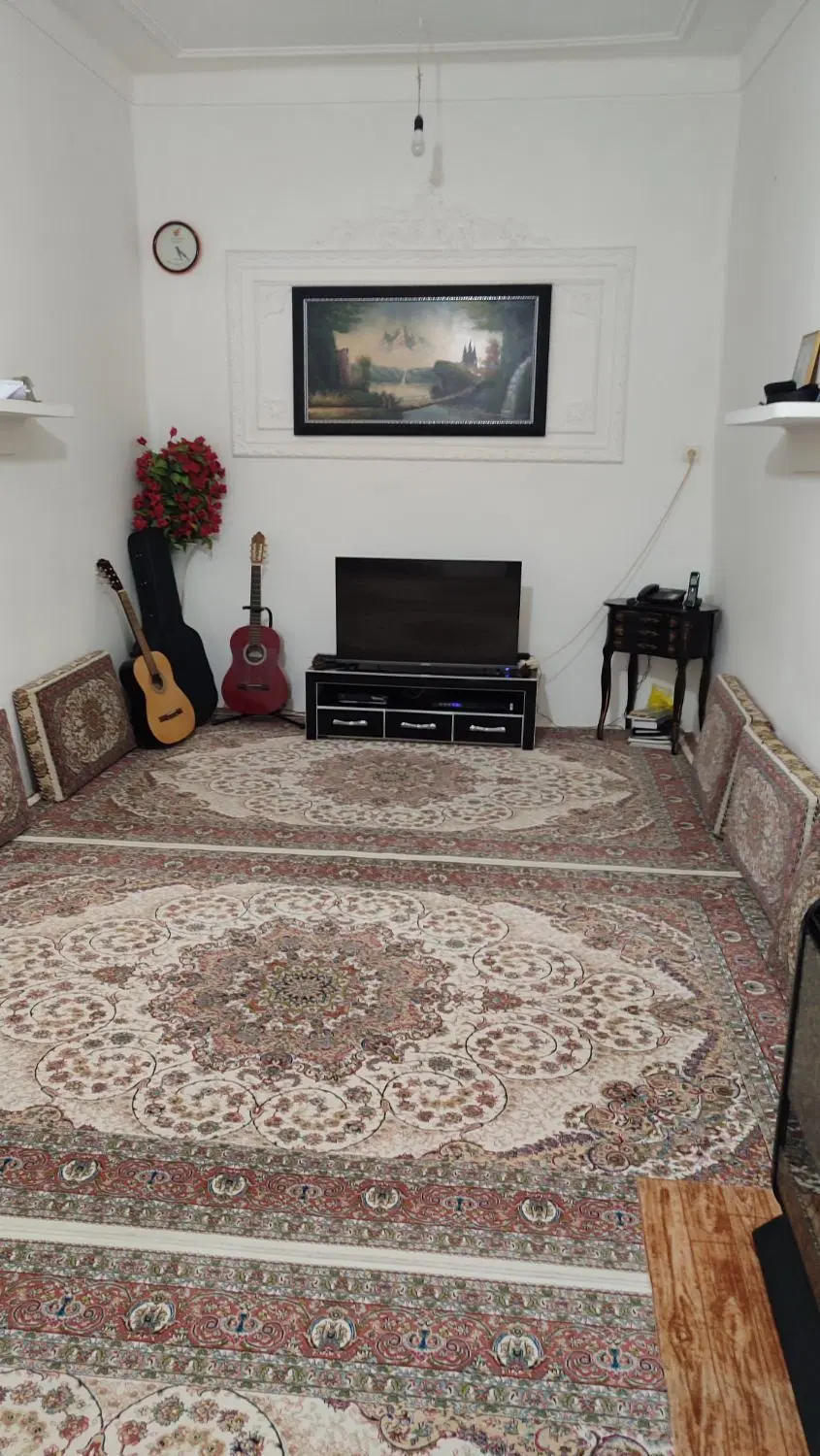 خانه‌ ویلایی حیاط دار مرکز شهر
