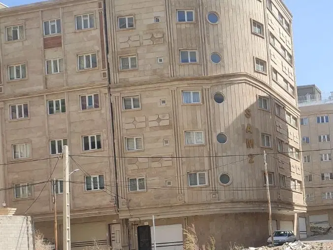 رهن آپارتمان ۱۳۲ متری شخصی ساز مرزداران