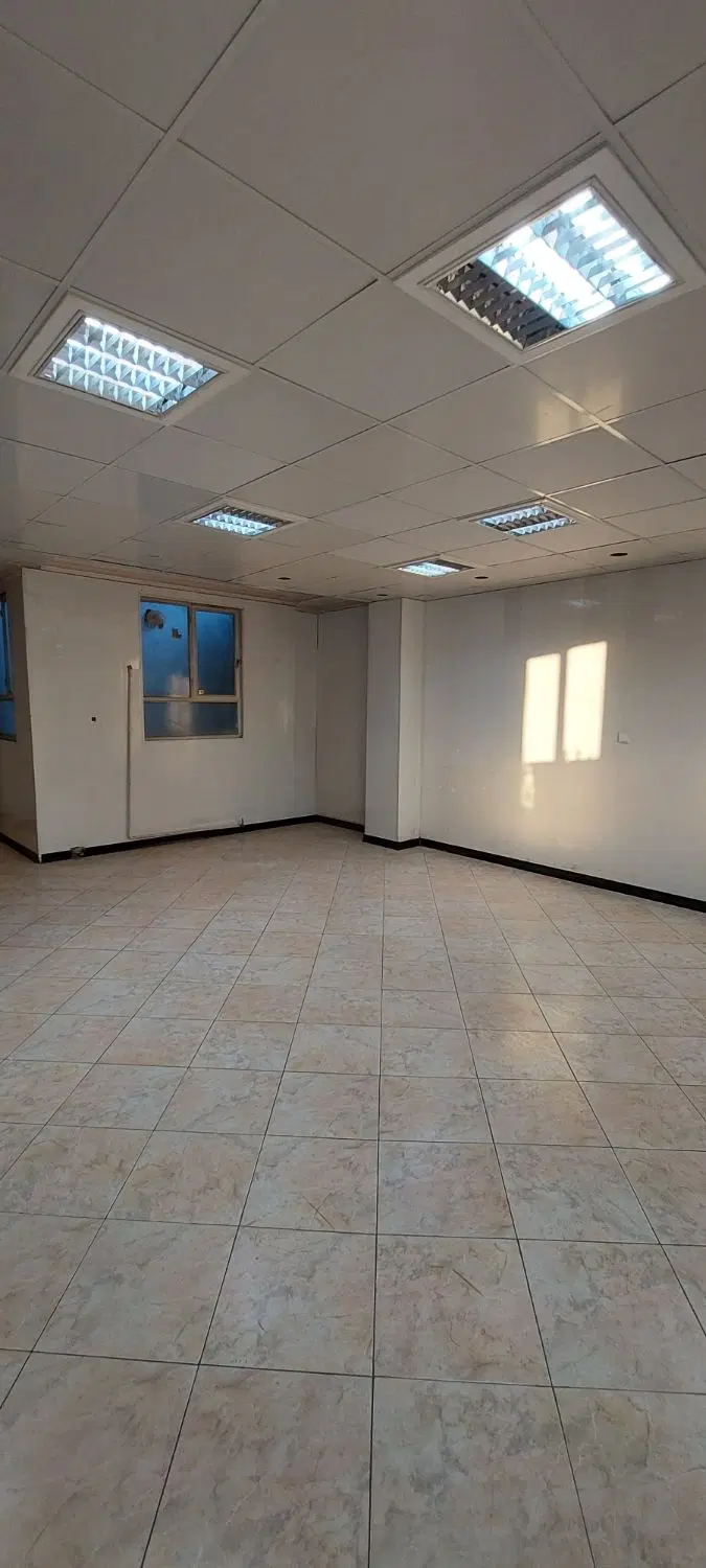 135متر اداری تاپ لوکیشن