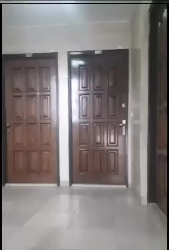 ۷۹ متر ، دو خواب ، پارکینگ انباری سندی