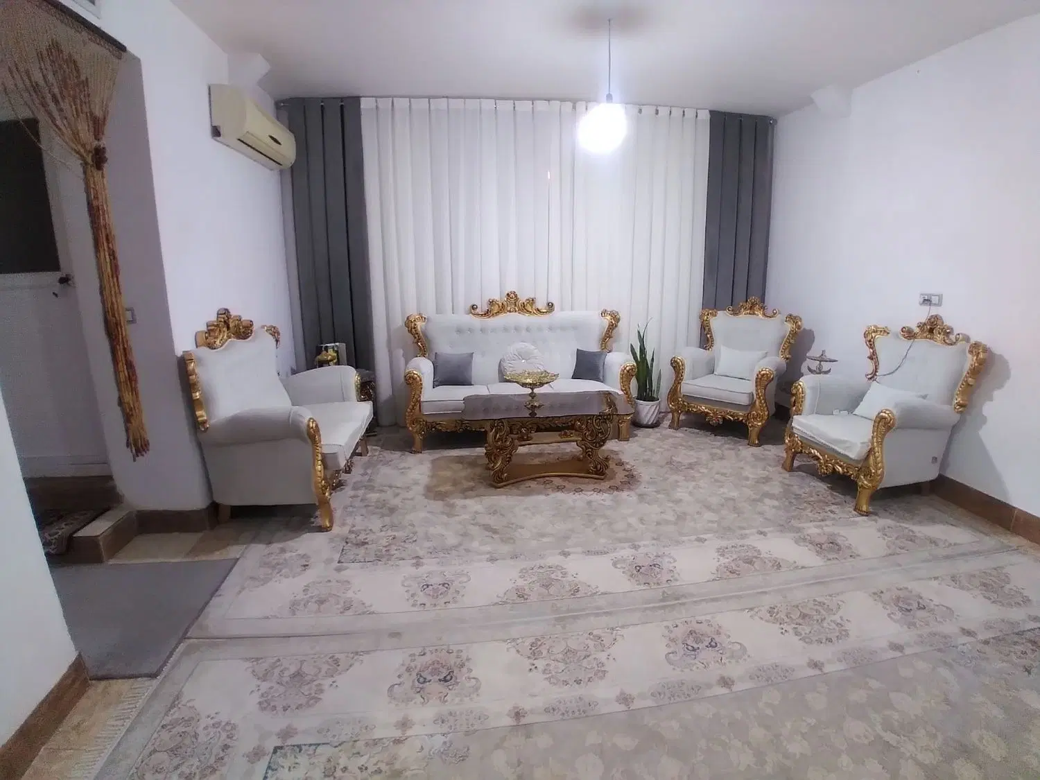 آپارتمان 80 متری گلدشت شرقی خیابان فردوسی