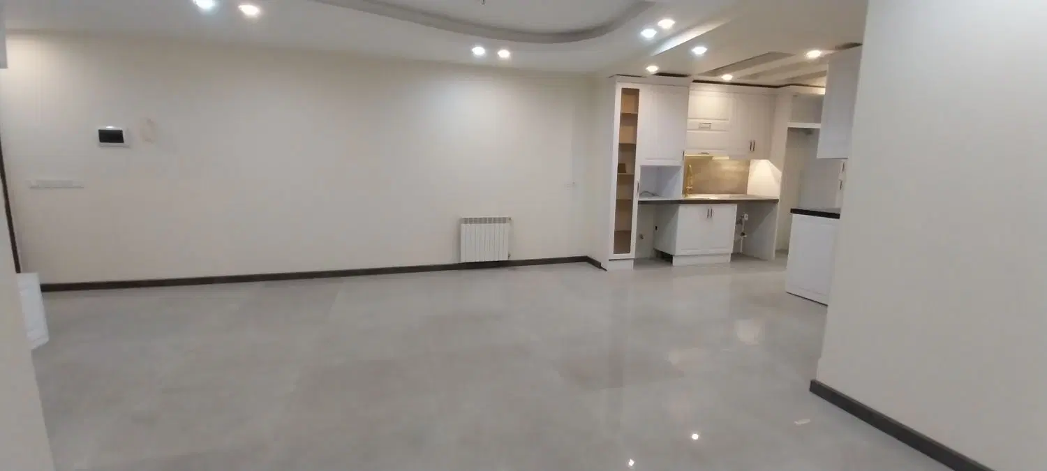 70 متر باز سازی شده، استخر