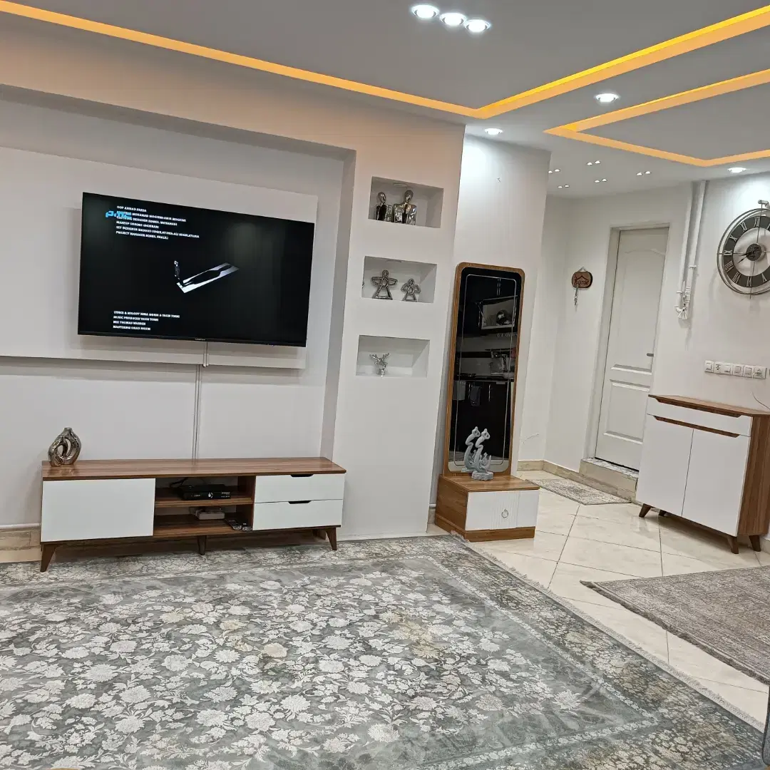 همخونه میخوام