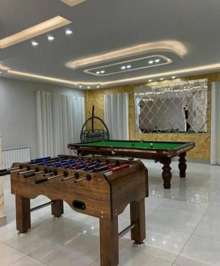 اجاره روزانه استخر آبگرم سرپوشیده