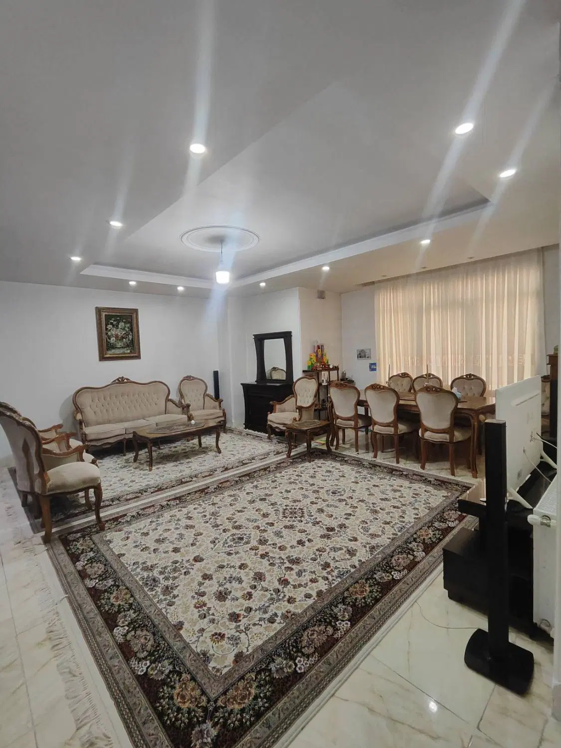 ۱۲۵ متر _ فول امکانات_ لوکشین عالی _ نورگیر