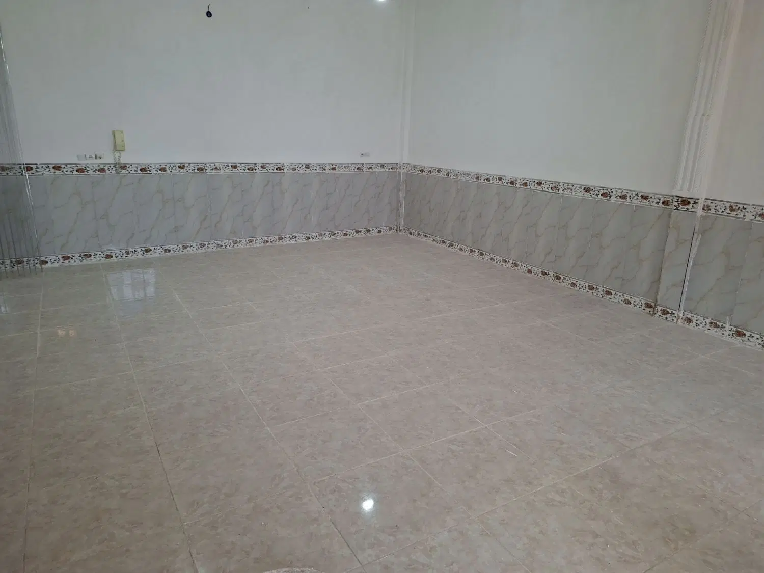 100 متری اجاره فوری
