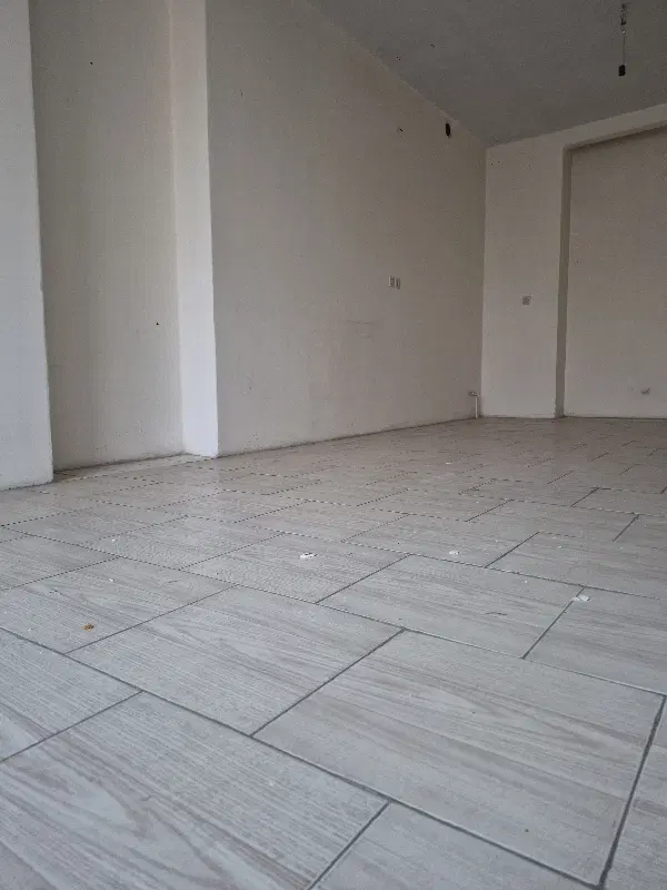 واحد اداری ۱۲۰متری خ محسنی