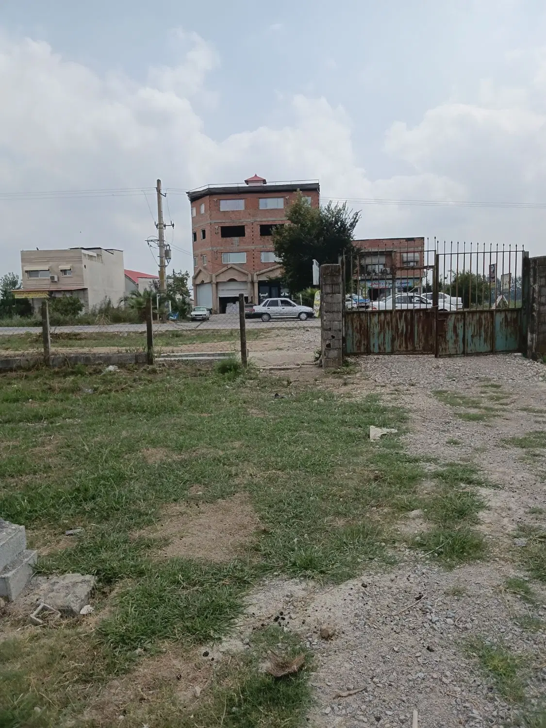 زمین شهرکی درمنطقه ۳ کیلومتری محمودآباد