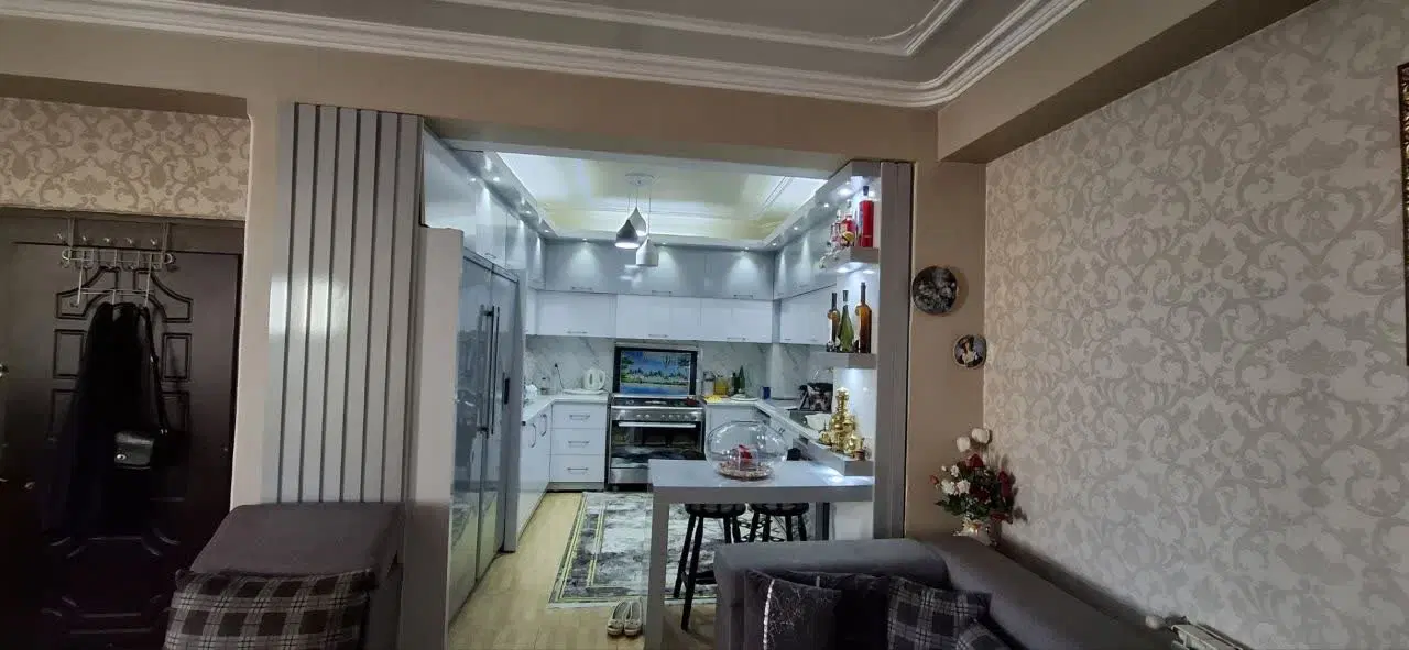 واحد ۸۰ متری در رضانژاد