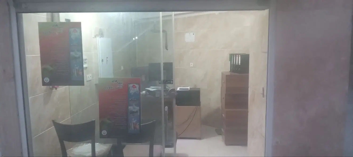مغازه فروشی ۱۲متر ملکیت