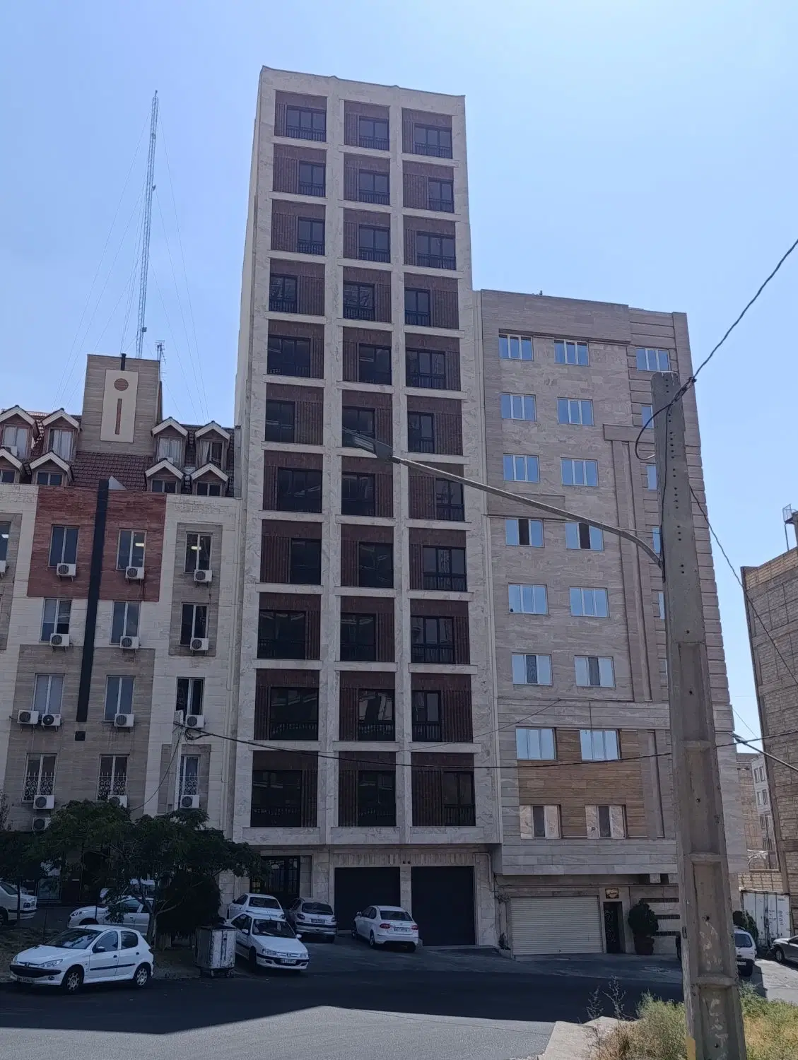 ۲۳۵ متر ویو ابدی ولیعصر