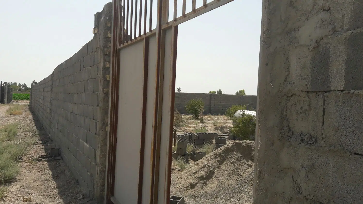باغ۱۰۰۰ متری در یحیی آباد