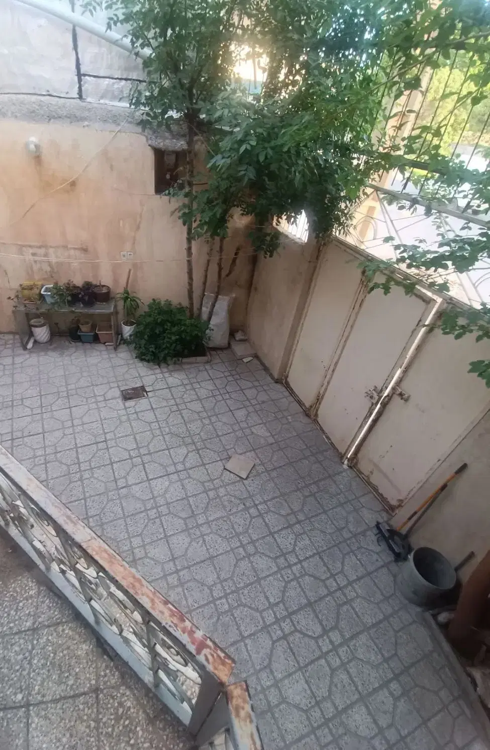 خانه دو طبقه سنتی مدرس