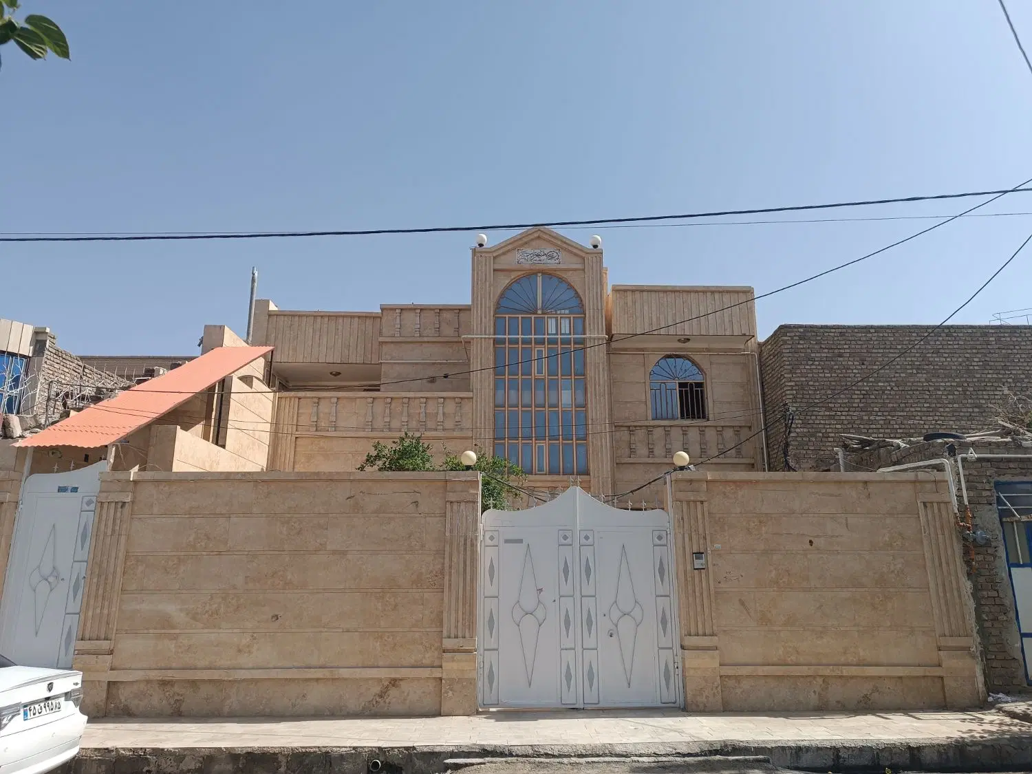 دوطبقه سند تفکیک دو واحد خیابان انتظام ۲