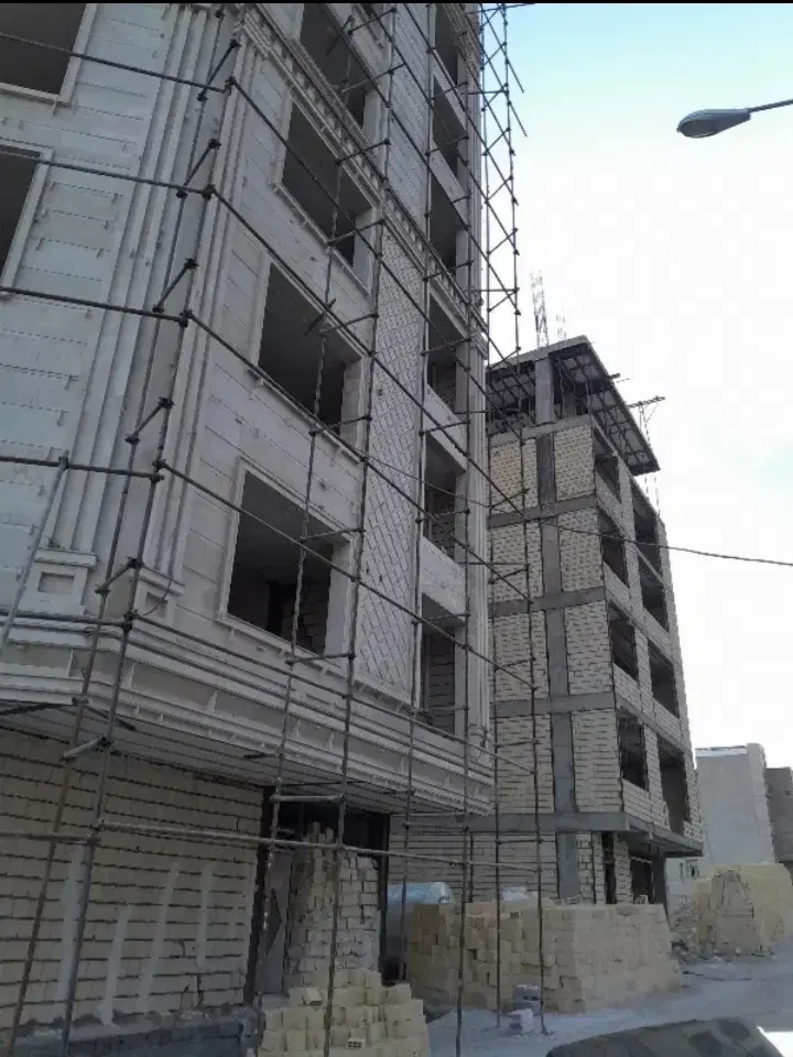 دانش واحد ۶۵ متری