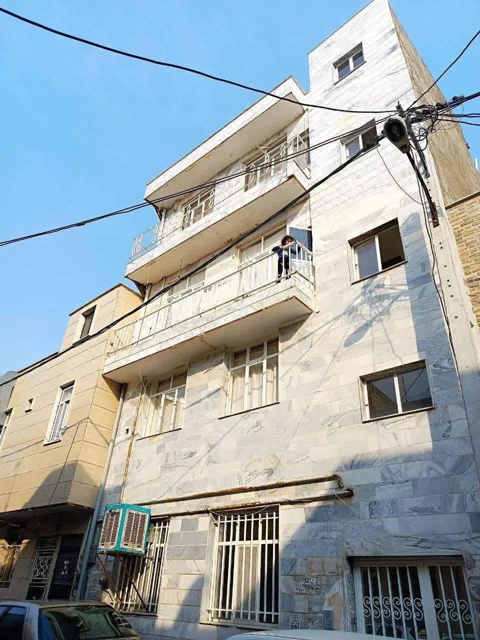 فروش واحد مسکونی