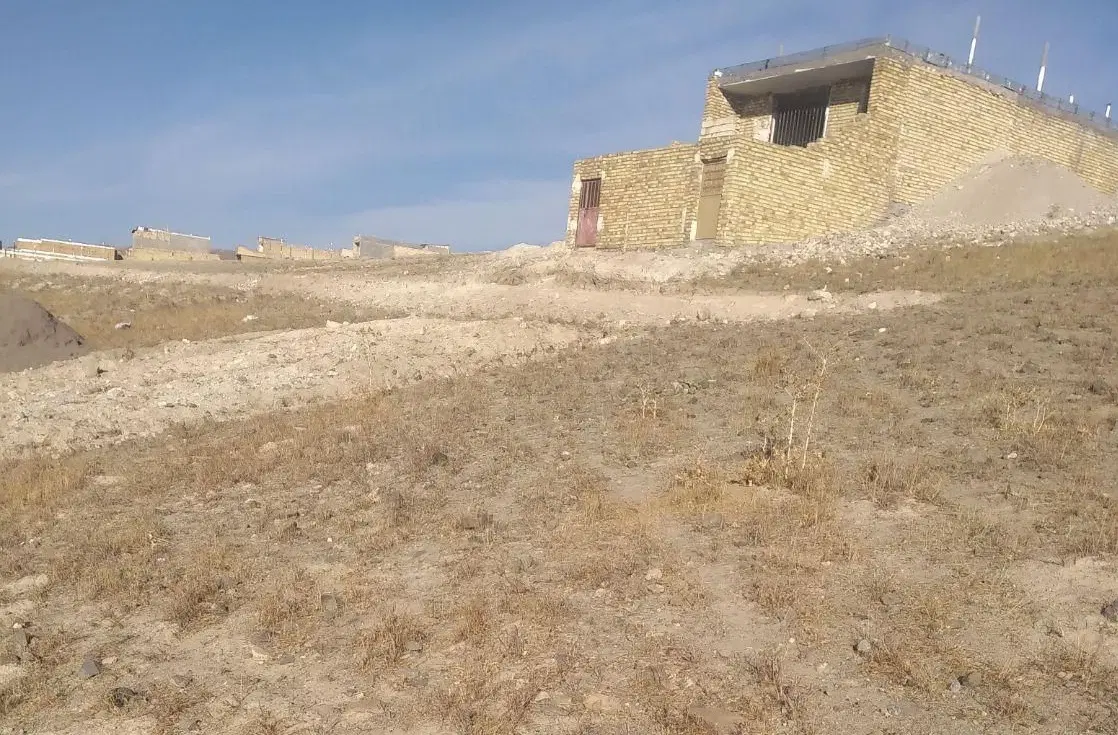 زمین دواسب