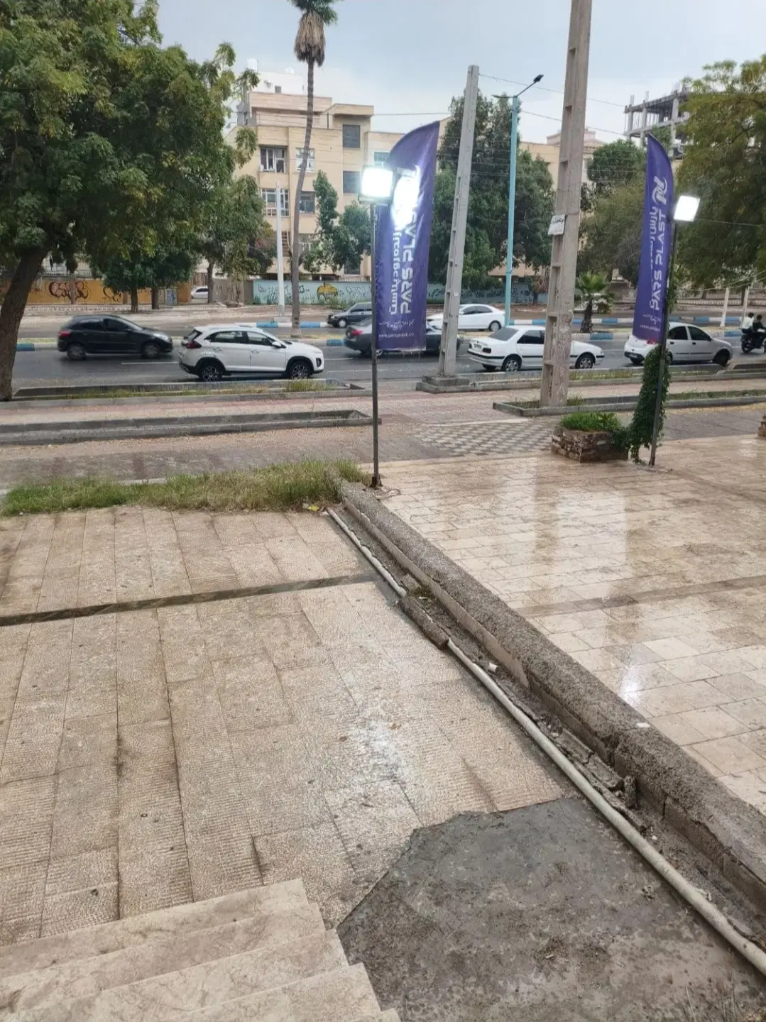 فروش یک باب آپارتمان رو به دریا