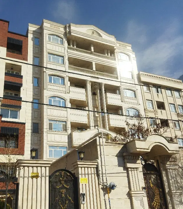 150متر 3خواب فول‌امکانات