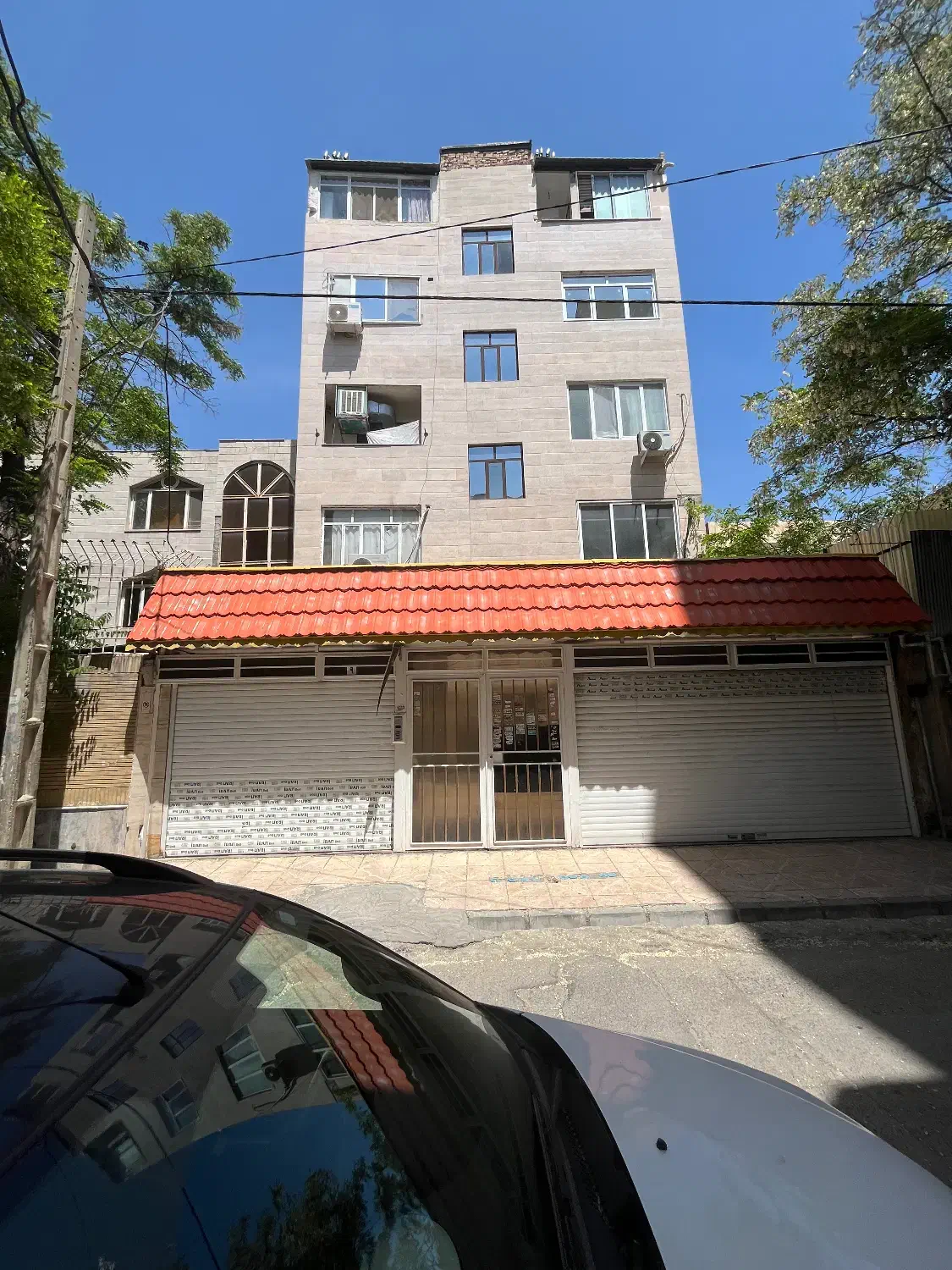 آپارتمان همکف_ دوخواب_دوسر نور