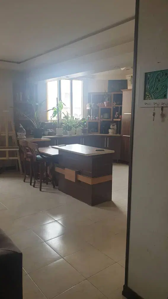فروش آپارتمان تک واحدی ۳خوابه