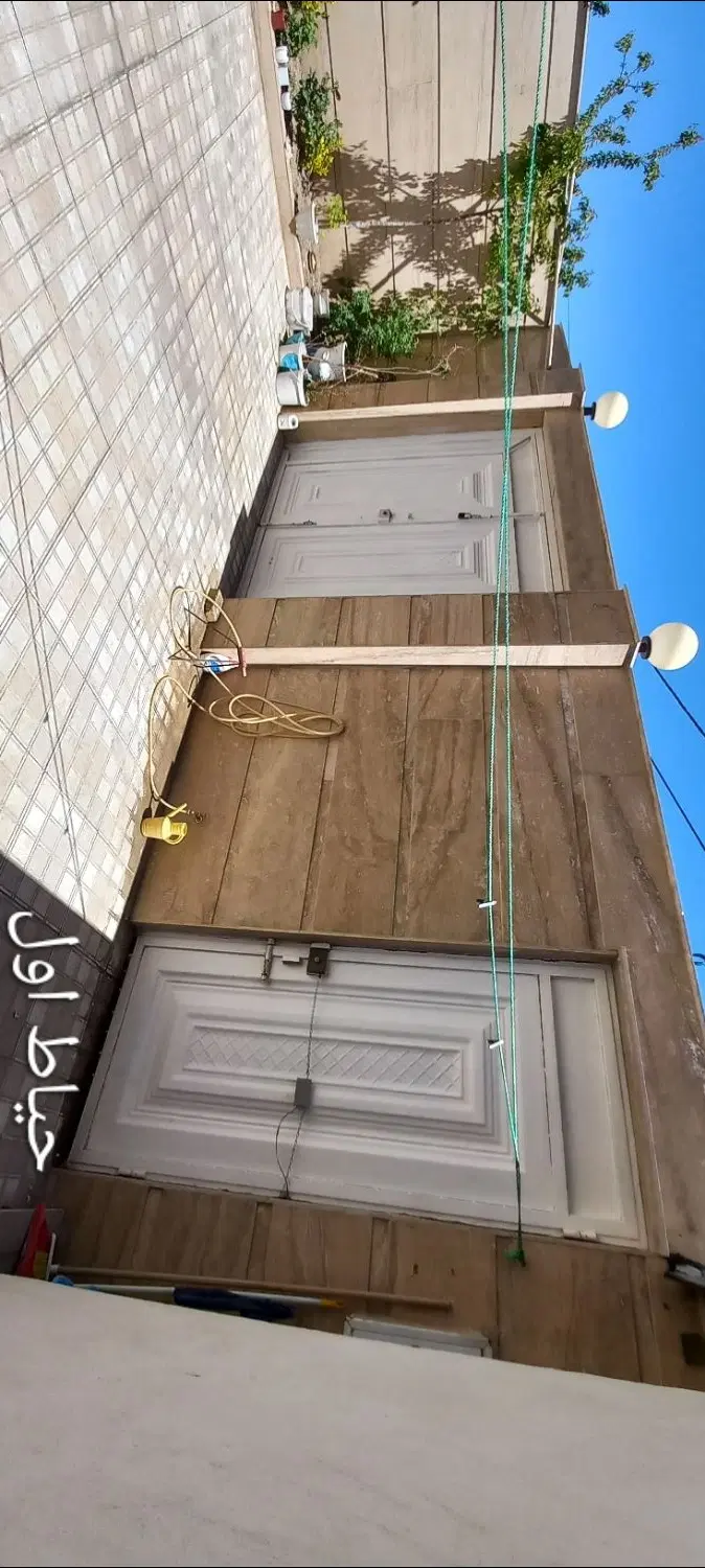 خانه دو طبقه نوساز دونبش سند تک برگ۲۴۰ متر