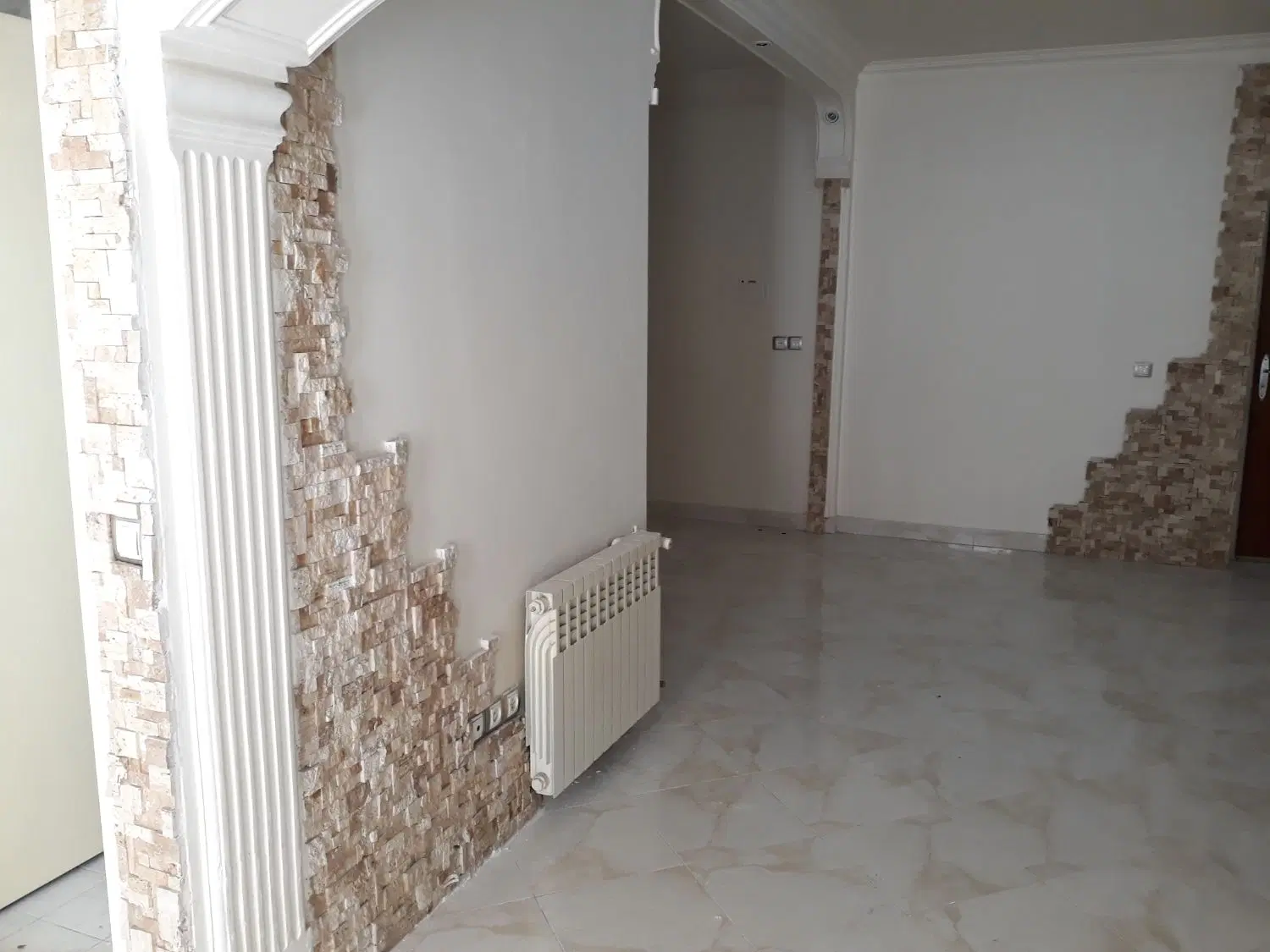 آپارتمان خوش نقشه فول امکانات نیرودریایی