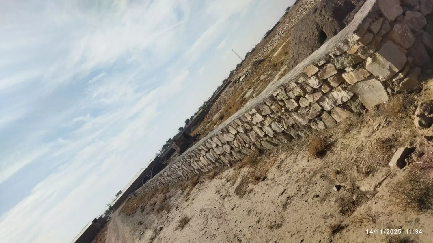 یک قطعه ۲۰۰۰متری  در گلشن ریوند