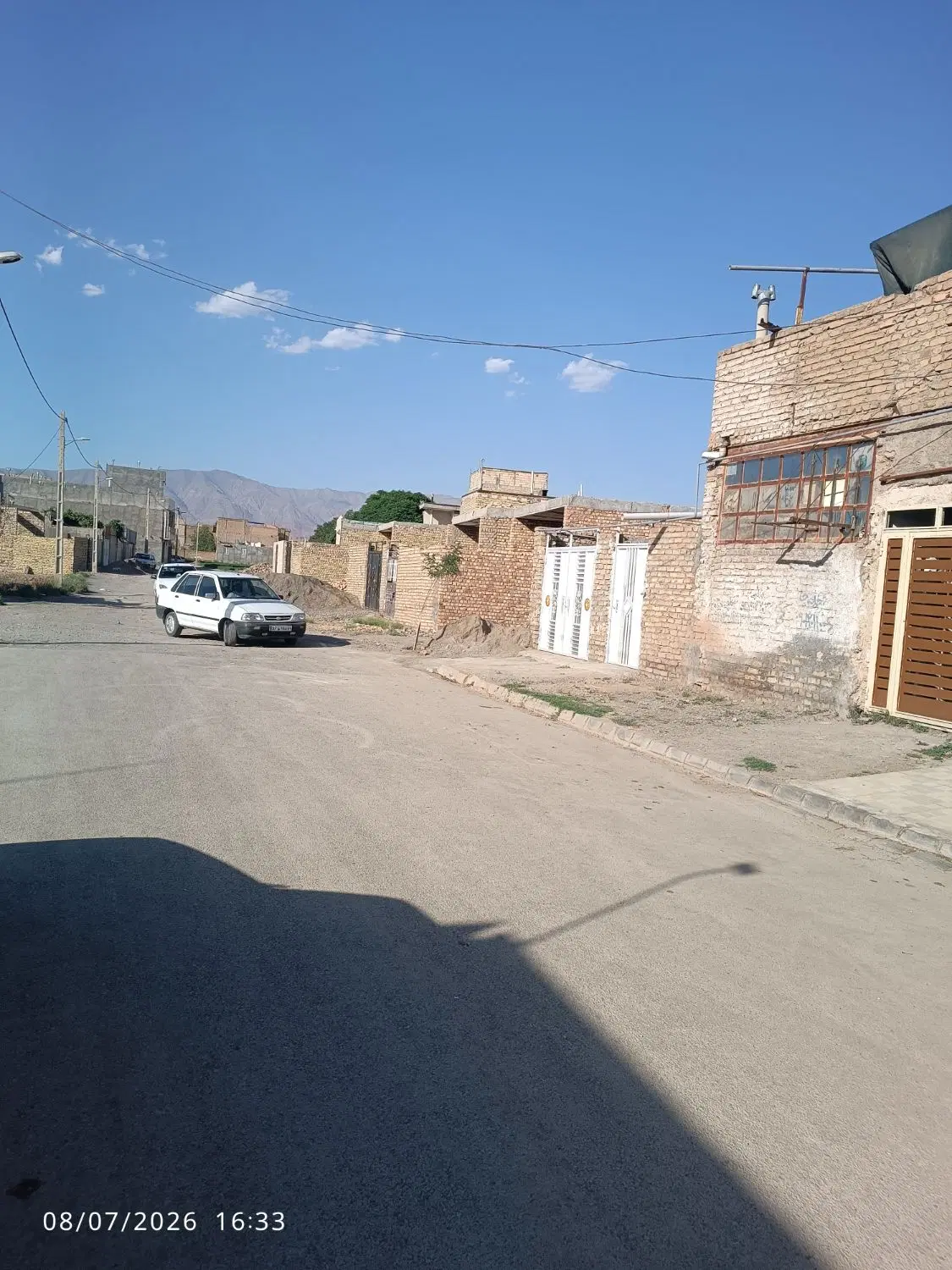 زمین در بعثت ۶۱ ( خیابان فتح )