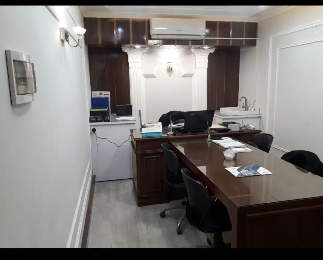 مغازه تجاری