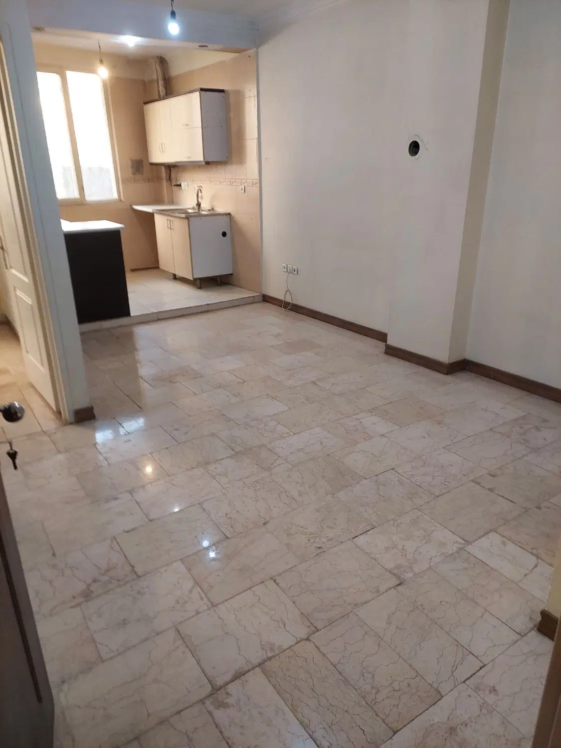 آپارتمان ۴۵متر تک خواب خیابان دماوند ابتدای وحیدیه