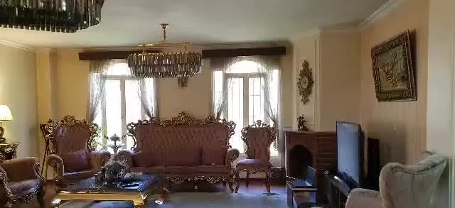 ملک در بلوار ارم کرج