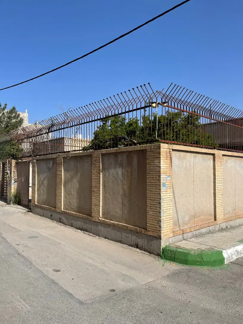 منزل ویلایی سه نبش فازیک بهارستان