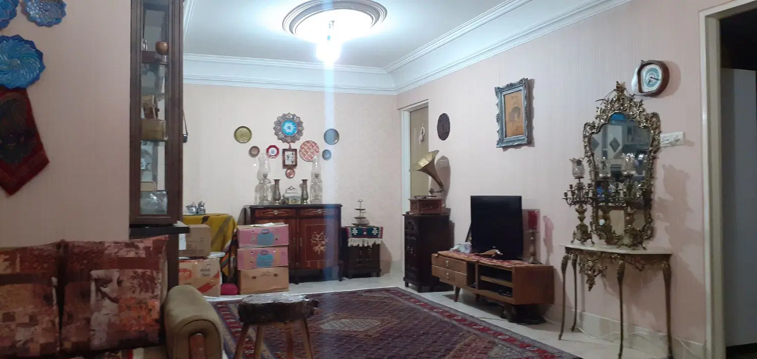 رهن و اجاره آپارتمان ۸۲ متری دو خوابه