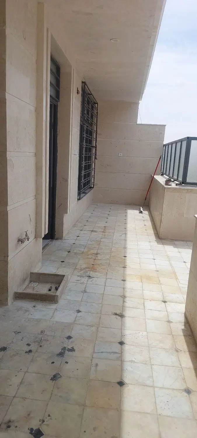 منزل ویلایی  طبقه بالاوسوییت یکخواب