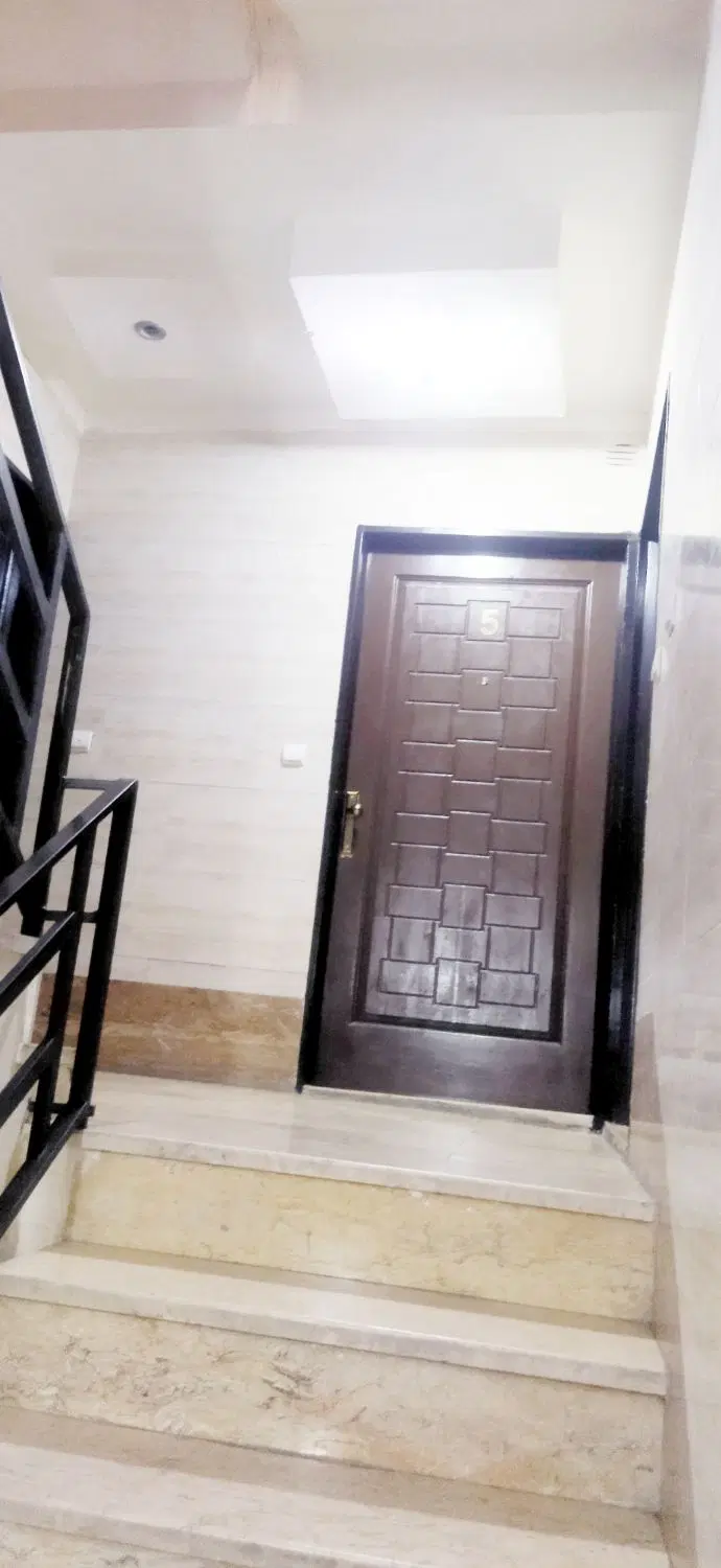 48 متر طبقه دوم فقط 4 میلیارد 300