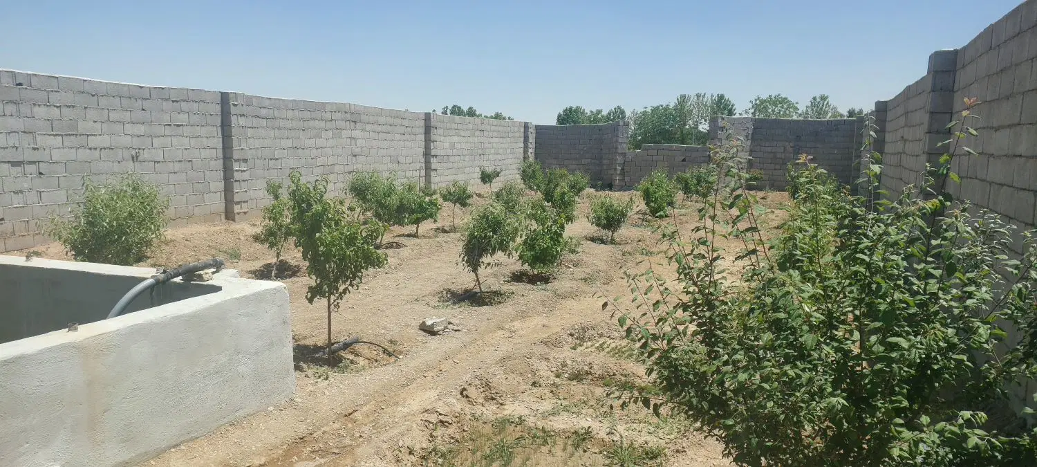 باغ ۵۰۰ متری