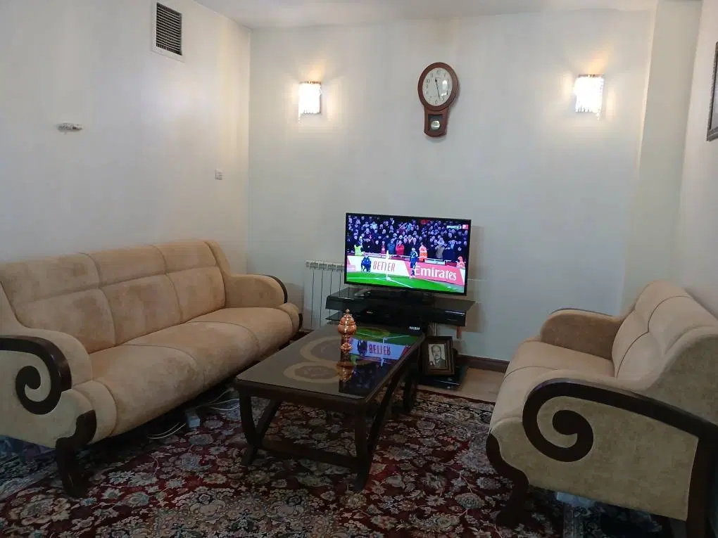 63 متر *دو خواب* گرگان _نامجو