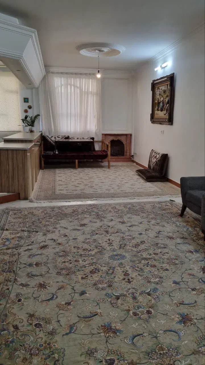 ۸۵متری همکف دوخواب فروشی