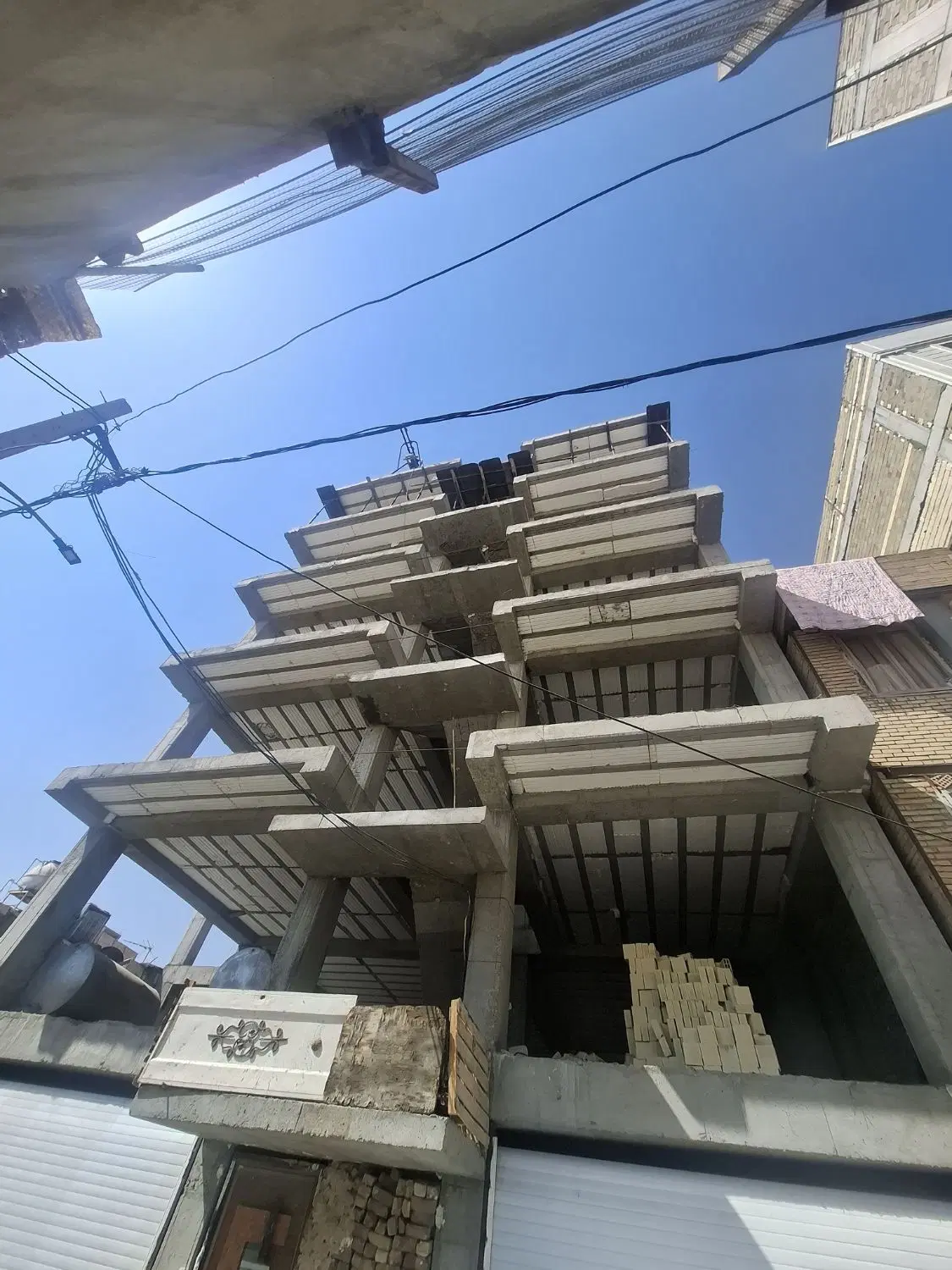 آپارتمان پیش فروش