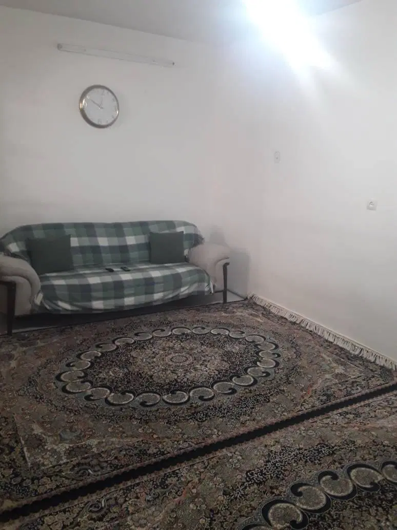 فروش واحد ۷۰ متری دوخوابه در باغ فامیلی